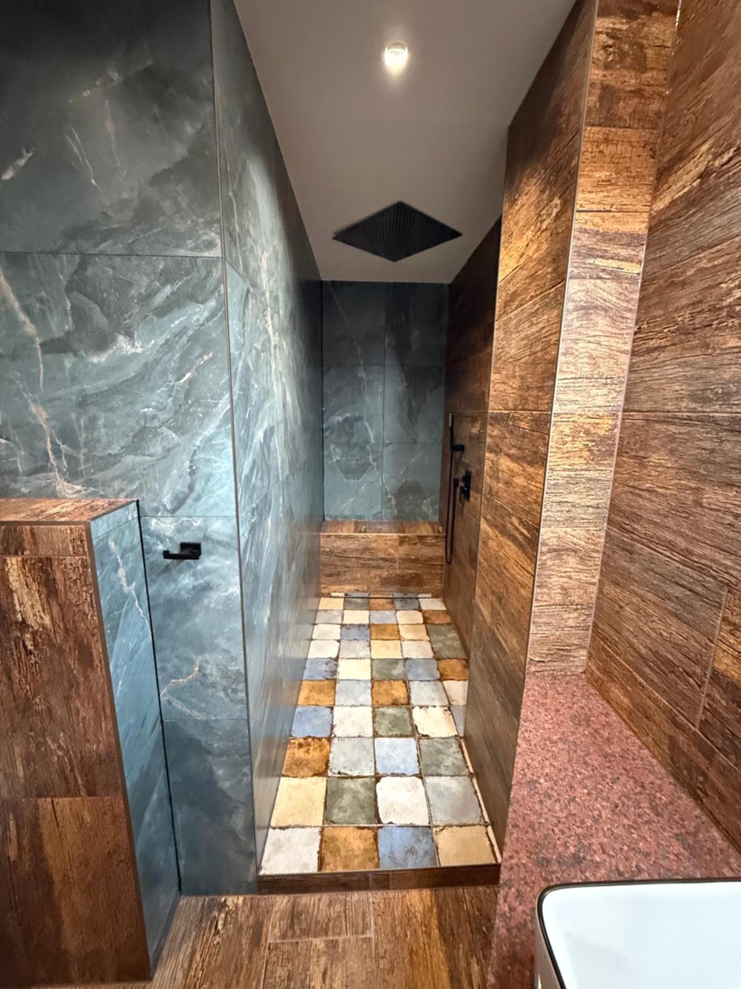 Frýdek-Místek Hotel Plzensky Dvur מראה חיצוני תמונה