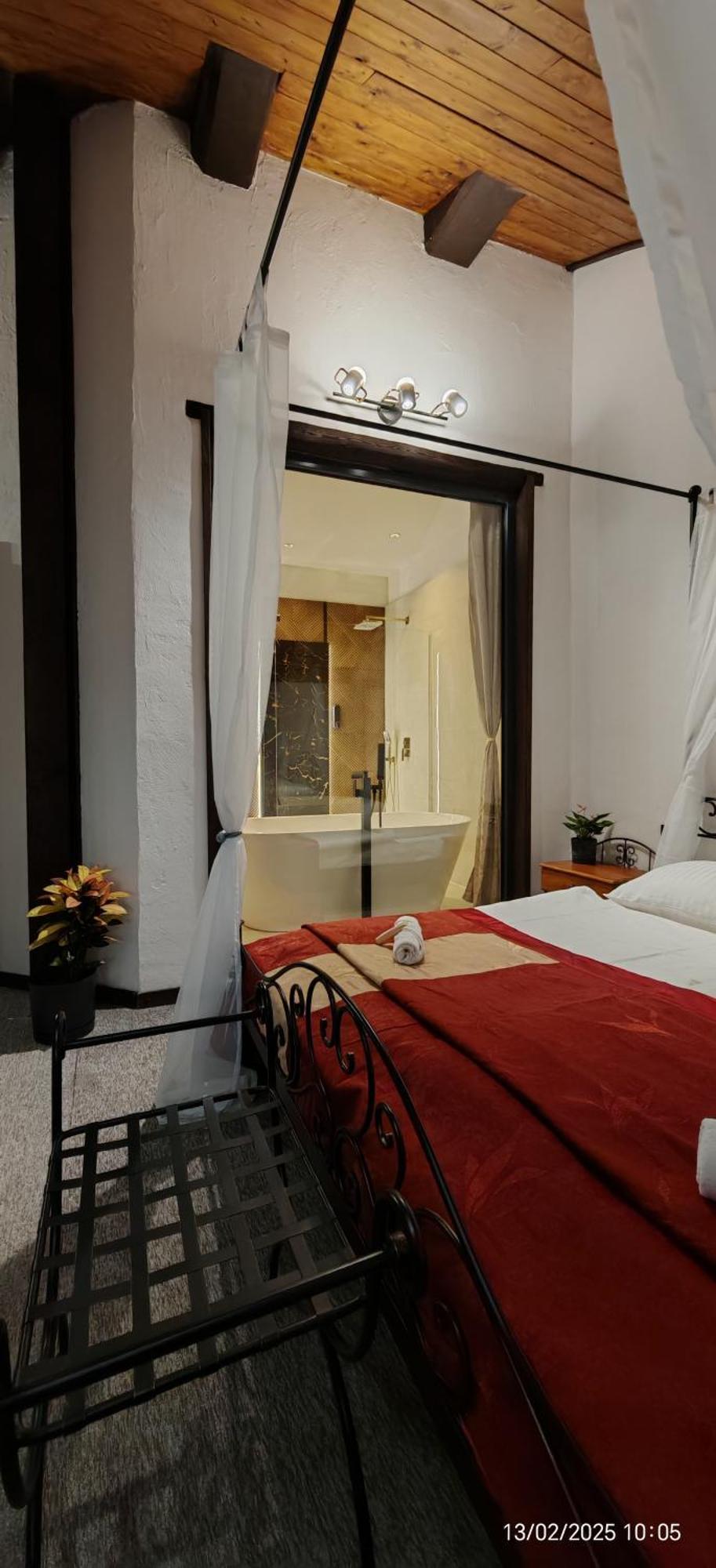 Frýdek-Místek Hotel Plzensky Dvur מראה חיצוני תמונה